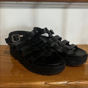 ART CLASS Girls Black Platform Sandals. Size 3